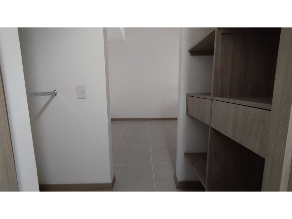 Apartamento en venta en Alcaravanes, Marinilla · foto 7 de 13