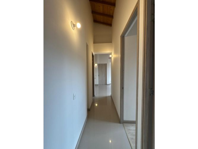 Apartamento de 3 alcobas en venta en El Retiro, 82 m² · foto 12 de 13
