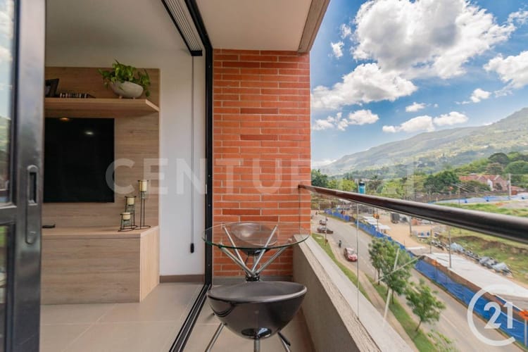 Apartamento de 1 alcoba en venta en Mugá, Envigado, 62 m² · foto 2 de 24