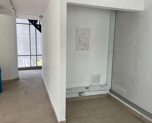 Local en arriendo en El Poblado, Medellín, 80 m² · foto 6 de 8