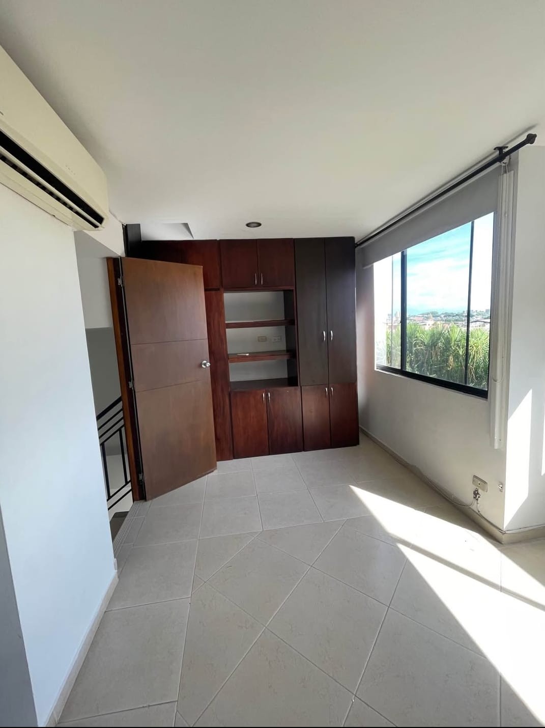Casa en venta en Aeropuerto, Pereira · foto 5 de 9