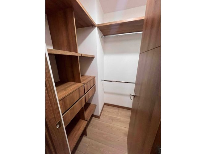 Apartamento de 2 alcobas en venta en Entre Amigos, Sabaneta, 69 m² · foto 9 de 12