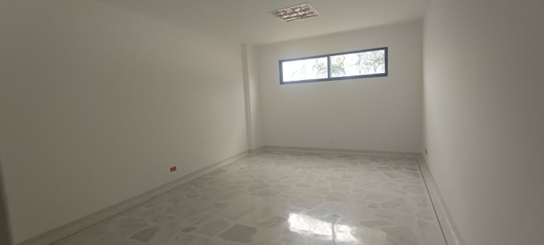 Casa de 12 alcobas en venta en Ciudad Jardin, Cali, 644 m² · foto 17 de 18