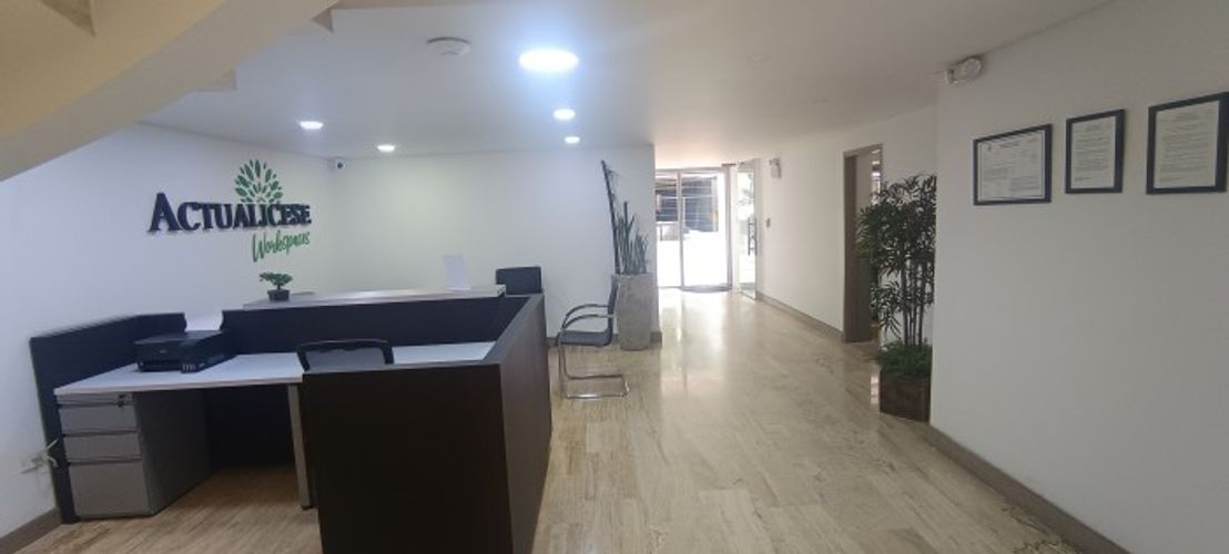 Casa de 9 alcobas en venta en Ciudad Jardin, Cali, 697 m² · foto 4 de 22