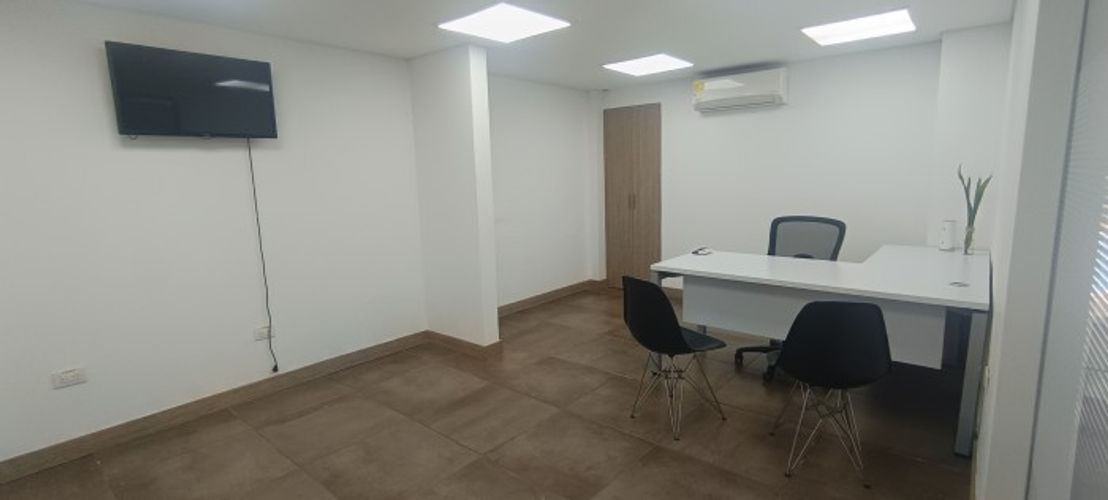 Casa de 9 alcobas en venta en Ciudad Jardin, Cali, 697 m² · foto 7 de 22
