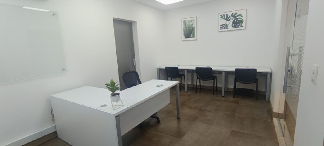 Casa de 9 alcobas en venta en Ciudad Jardin, Cali, 697 m² · foto 12 de 22