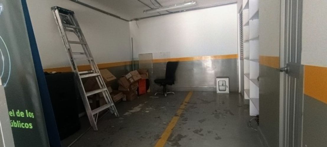 Casa de 9 alcobas en venta en Ciudad Jardin, Cali, 697 m² · foto 21 de 22