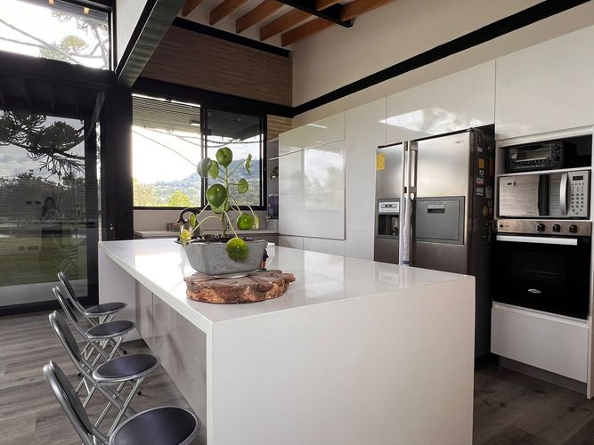 Casa de 3 alcobas en venta en La Alhambra, El Carmen de Viboral, 400 m² · foto 5 de 19