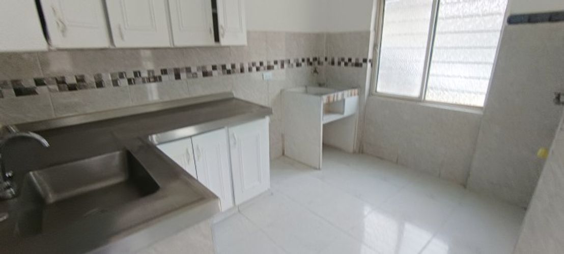Edificio en venta en Cristobal Colon, Cali, 221 m² · foto 7 de 18