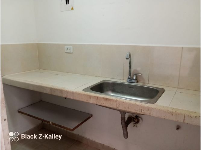 Local en arriendo en Belén Rosales, Medellín, 162 m² · foto 5 de 6