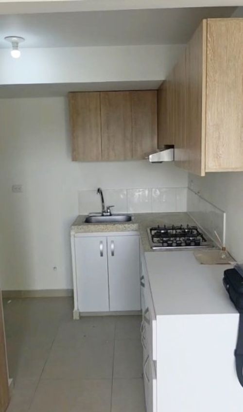 Apartamento de 2 alcobas en venta en Arroyohondo, Yumbo, 58 m² · foto 6 de 12