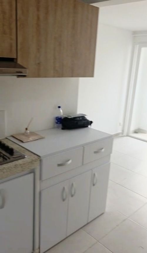 Apartamento de 2 alcobas en venta en Arroyohondo, Yumbo, 58 m² · foto 7 de 12