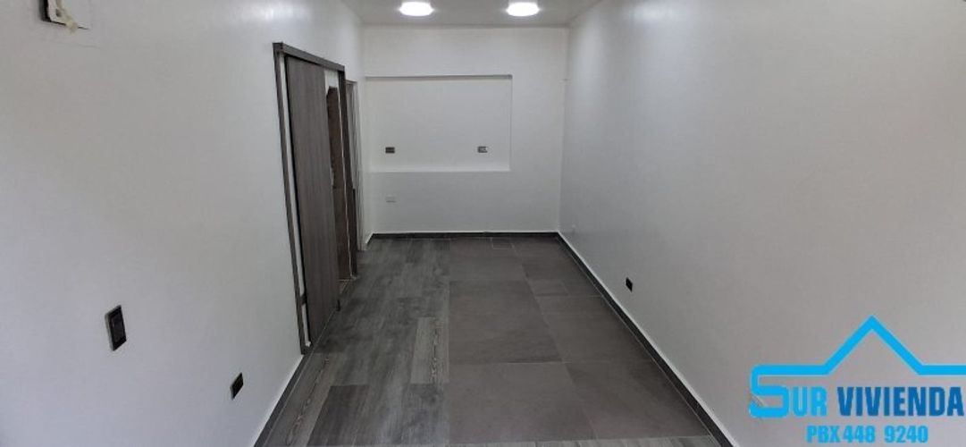 Local en arriendo en Camino Verde, Envigado, 24 m² · foto 3 de 8