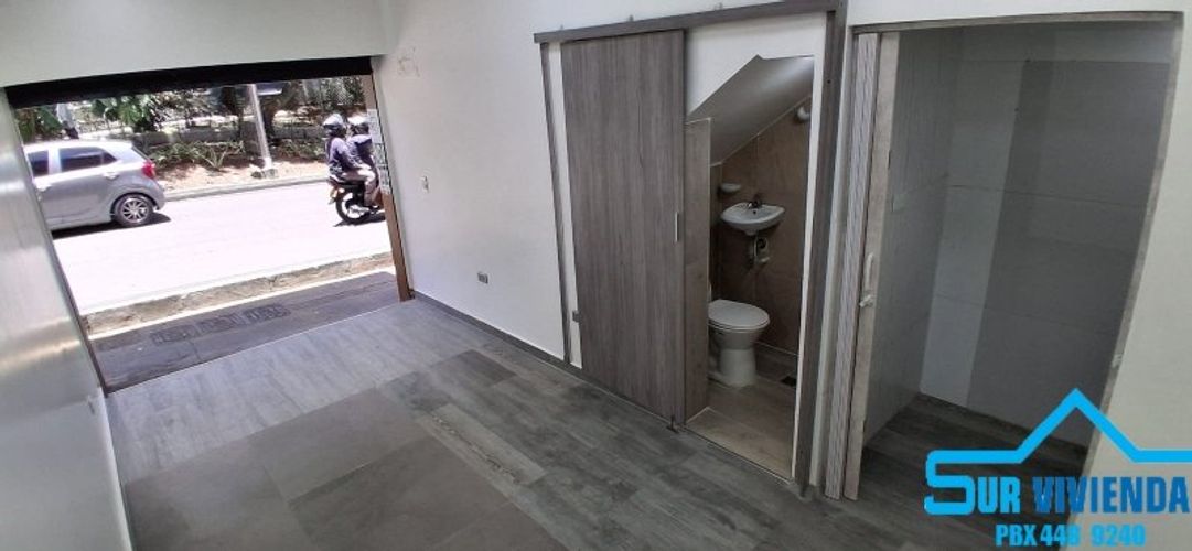 Local en arriendo en Camino Verde, Envigado, 24 m² · foto 6 de 8