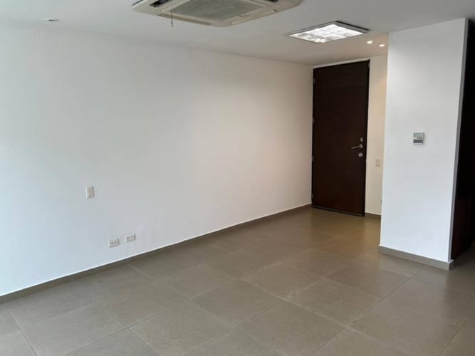 Oficina en arriendo en Los Balsos, Medellín, 56 m² · foto 15 de 18