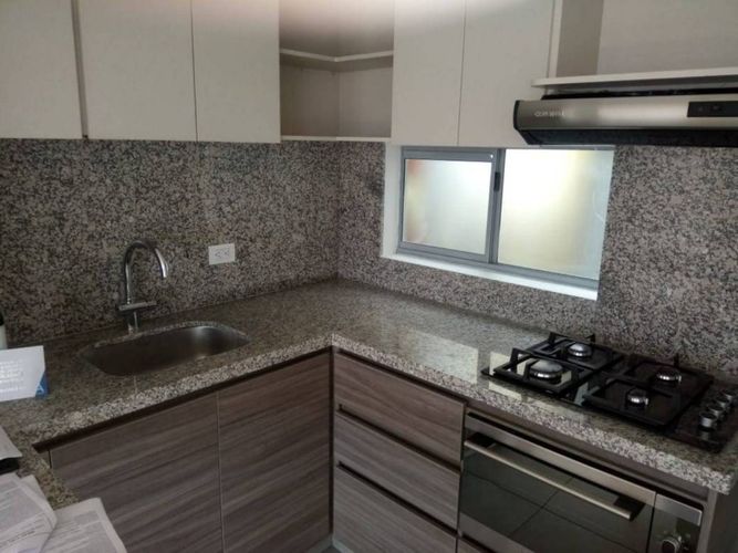 Apartamento en venta en Hayuelos, Bogotá · foto 8 de 14