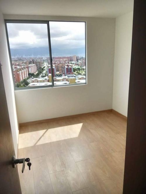 Apartamento en venta en Hayuelos, Bogotá · foto 11 de 14