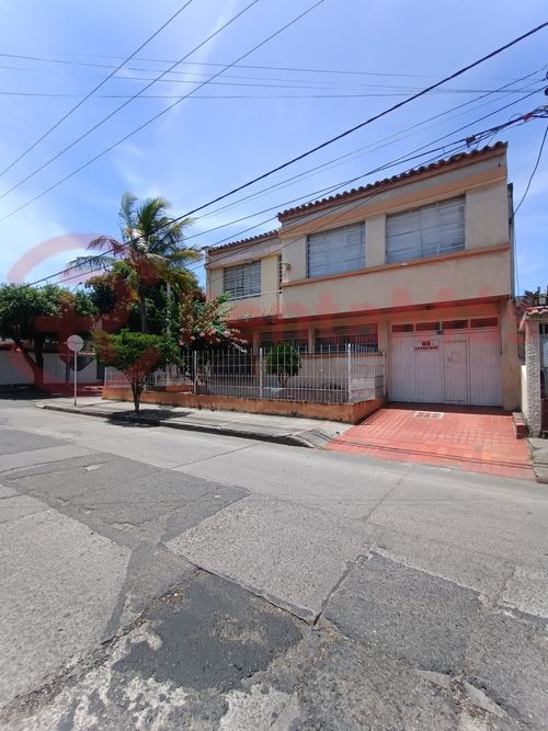 Casa en venta en Popular, Cúcuta · foto 2 de 24