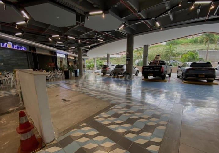 Local en venta en Loma Del Chocho, Envigado · foto 7 de 8