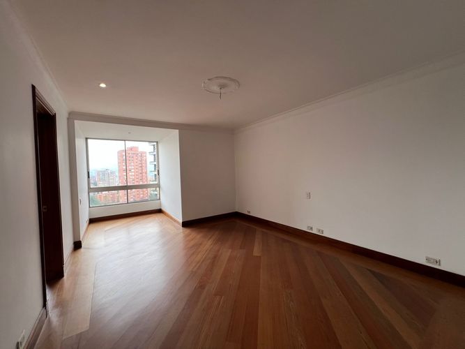 Apartamento de 4 alcobas en venta en El Poblado, Medellín, 660 m² · foto 12 de 20