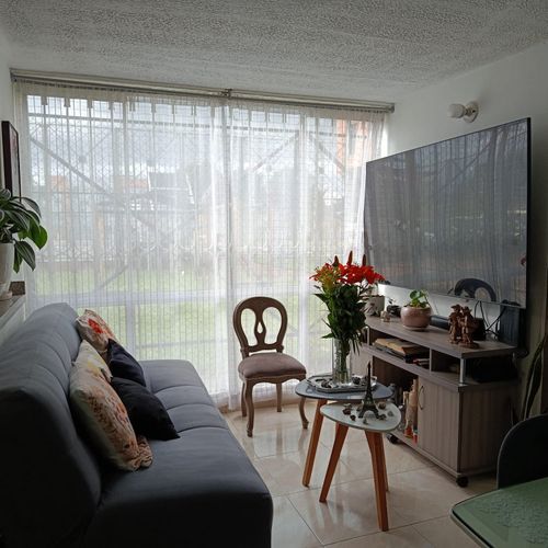 Apartamento de 2 alcobas en venta en Provivienda, Bogotá, 44 m² · foto 2 de 15