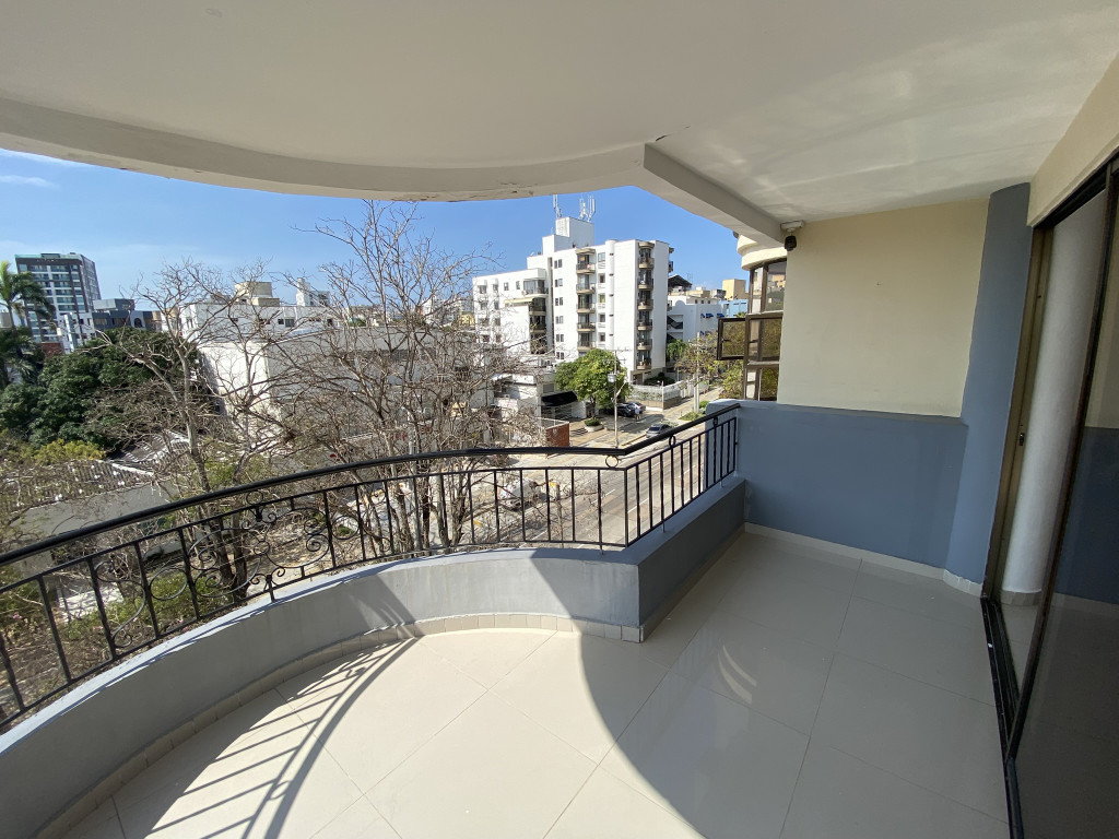 Apartamento en venta en Altos Del Prado, Barranquilla · foto 5 de 18