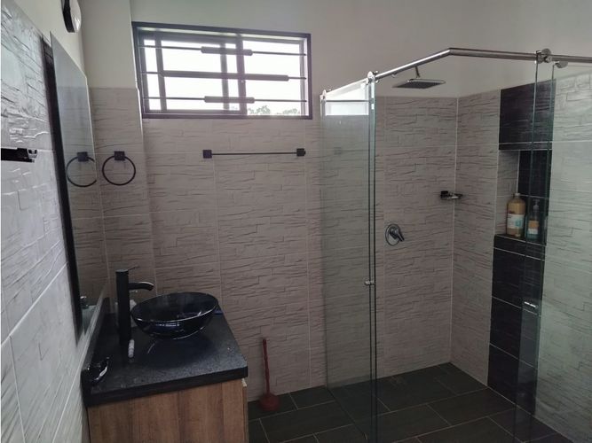 Casa de 2 alcobas en venta en Llano Grande, Rionegro, 141 m² · foto 12 de 18