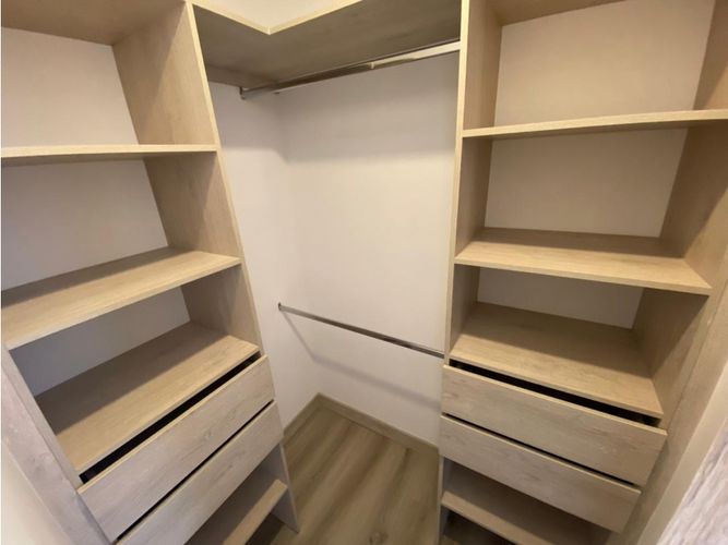 Apartamento de 2 alcobas en arriendo en Loma De Las Brujas, Medellín, 80 m² · foto 11 de 19