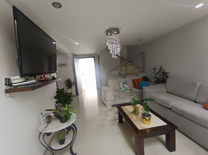 Casa de 3 alcobas en venta en Nueva Tequendama, Cali, 264 m² · foto 10 de 20