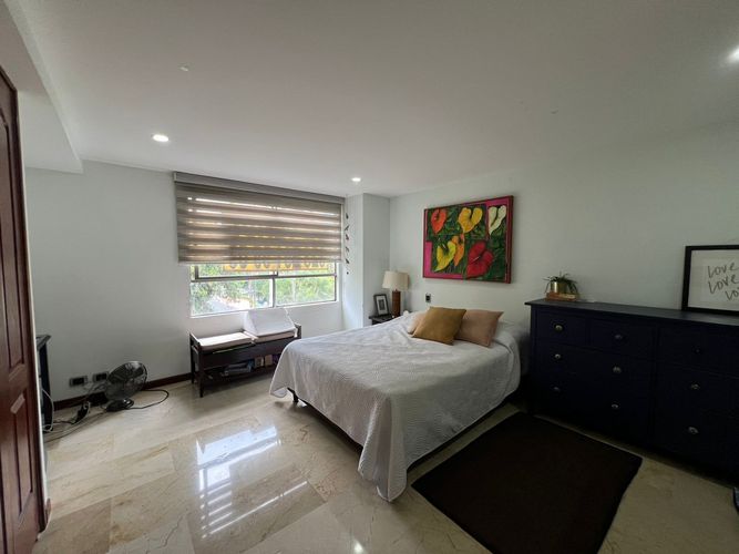 Apartamento de 3 alcobas en venta en El Poblado, Medellín, 152 m² · foto 11 de 16