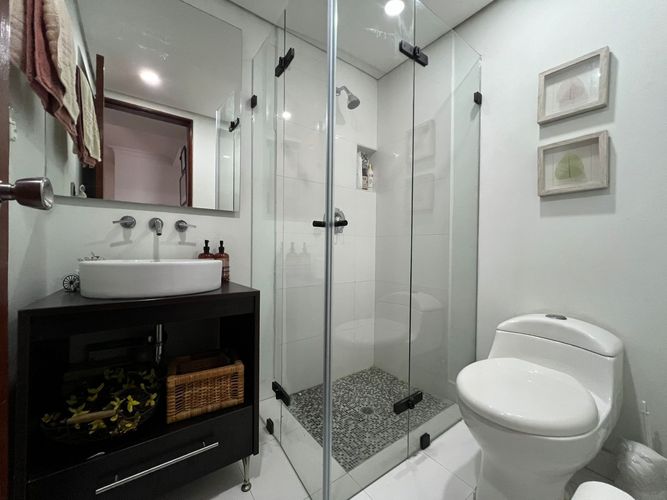 Apartamento de 3 alcobas en venta en El Poblado, Medellín, 152 m² · foto 13 de 16