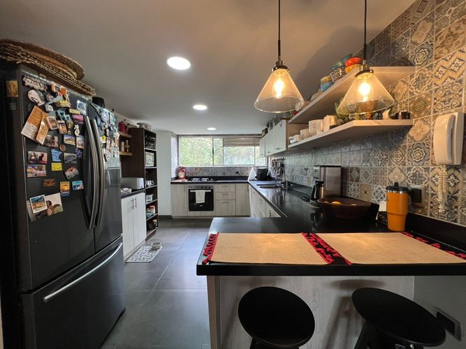 Apartamento de 3 alcobas en venta en El Poblado, Medellín, 152 m² · foto 6 de 16