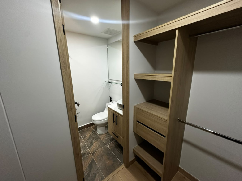 Apartamento en arriendo en Llano Grande, Rionegro · foto 5 de 11