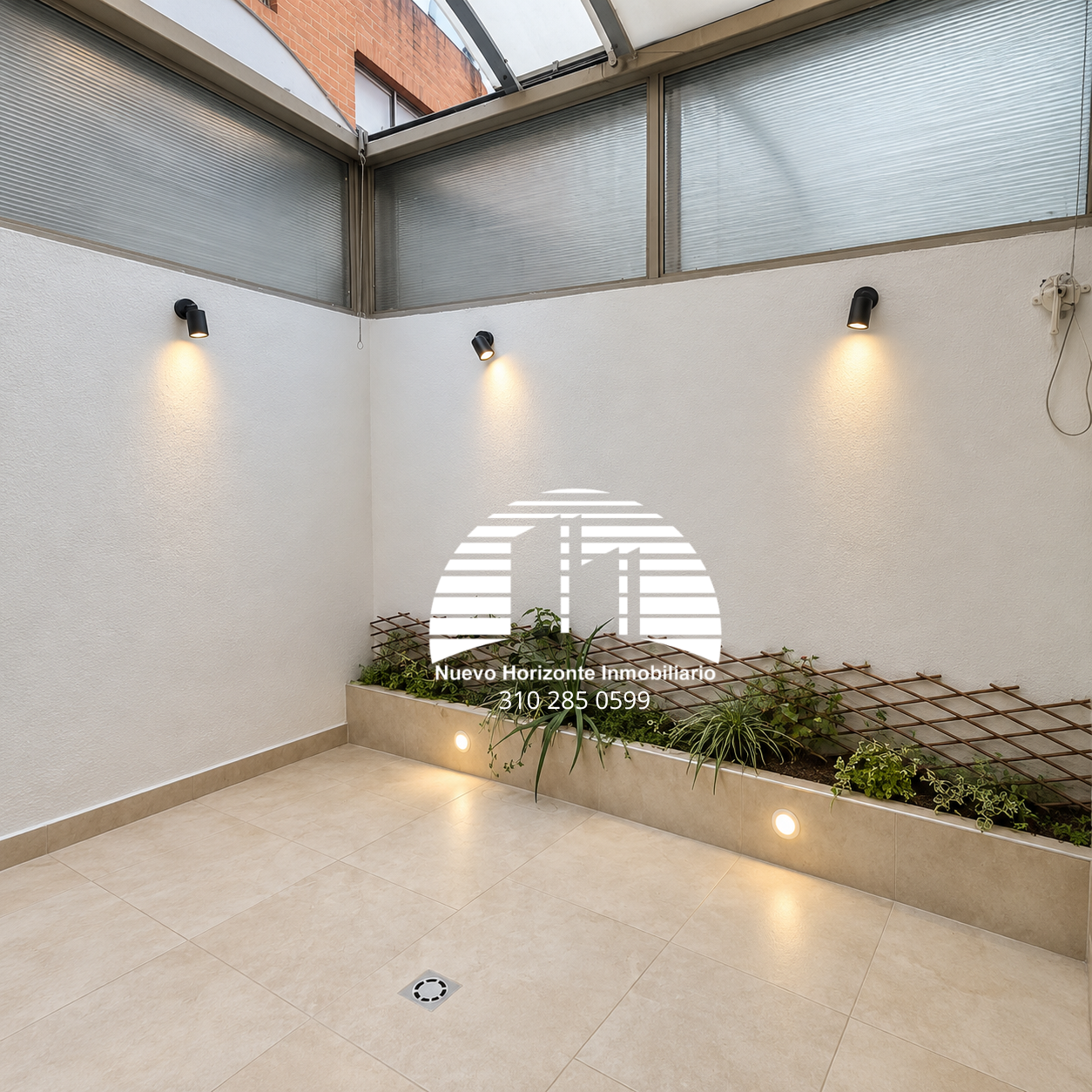 Casa en venta en Colina Campestre, Bogotá · foto 3 de 24