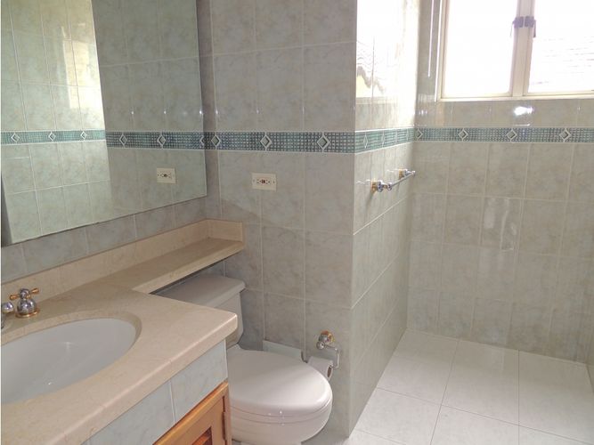 Casa de 5 alcobas en venta en Santa Ana De Chia, Chía, 340 m² · foto 15 de 24