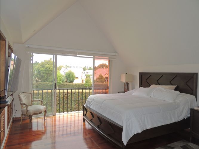 Casa de 5 alcobas en venta en Santa Ana De Chia, Chía, 340 m² · foto 17 de 24