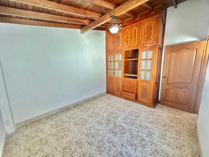 Apartamento de 4 alcobas en arriendo en Laureles, Medellín, 172 m² · foto 4 de 15