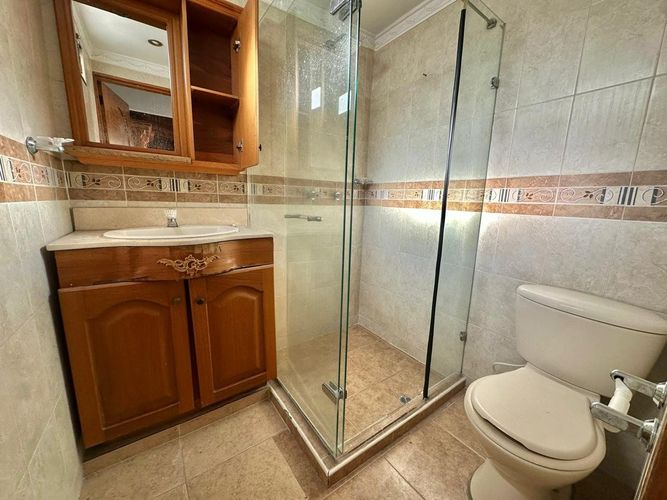 Apartamento de 4 alcobas en arriendo en Laureles, Medellín, 172 m² · foto 12 de 15