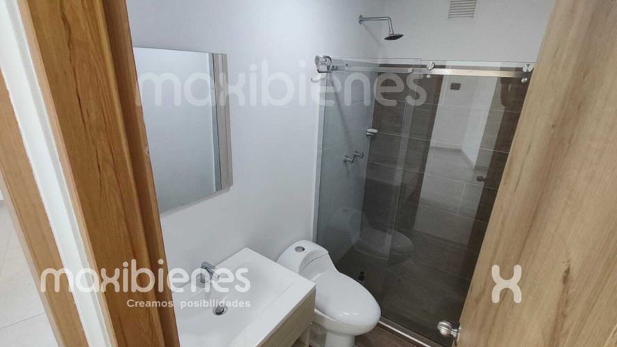 Apartamento de 3 alcobas en arriendo en Gualcala, Apartado, 77 m² · foto 4 de 13