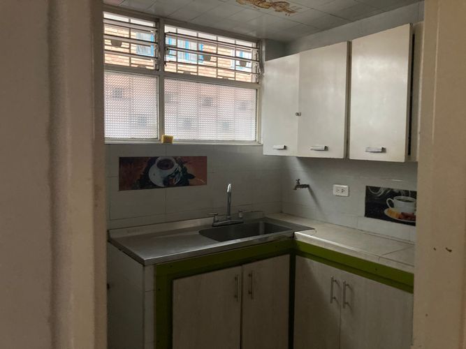 Casa de 8 alcobas en venta en Roma, Bogotá, 220 m² · foto 4 de 22