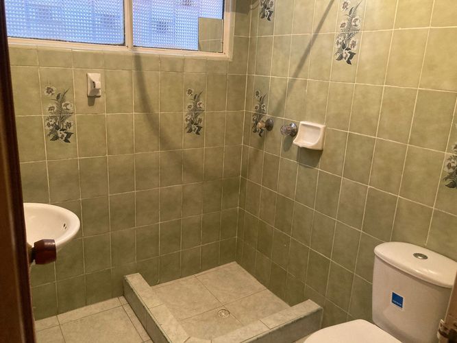 Casa de 8 alcobas en venta en Roma, Bogotá, 220 m² · foto 8 de 22