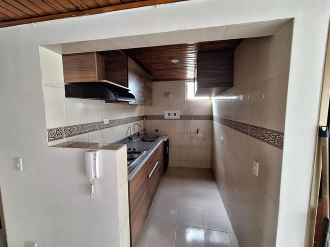 Apartamento de 3 alcobas en venta en Ciudad Jardin Sur, Bogotá, 63 m² · foto 4 de 10