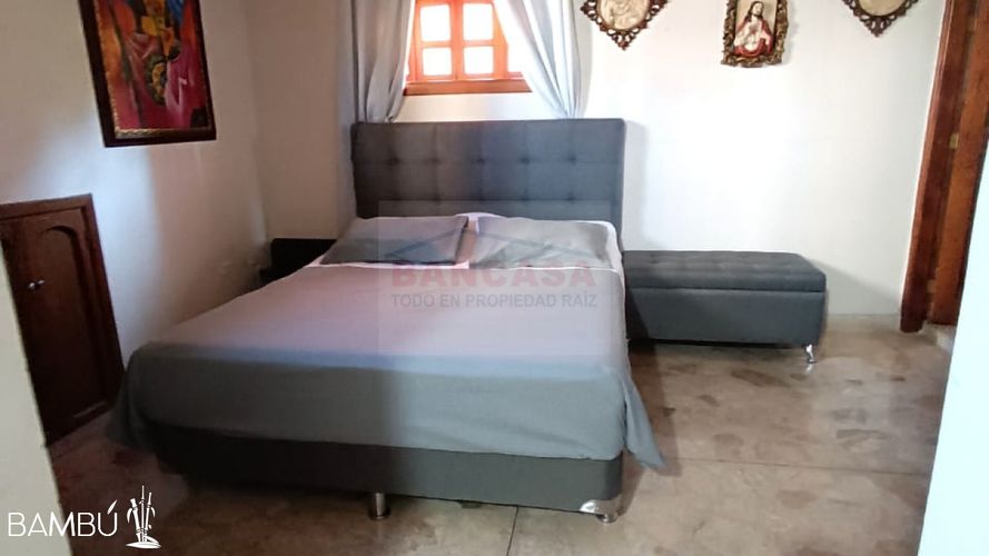 Casa de 4 alcobas en venta en Monteazul, Sabaneta, 300 m² · foto 11 de 24