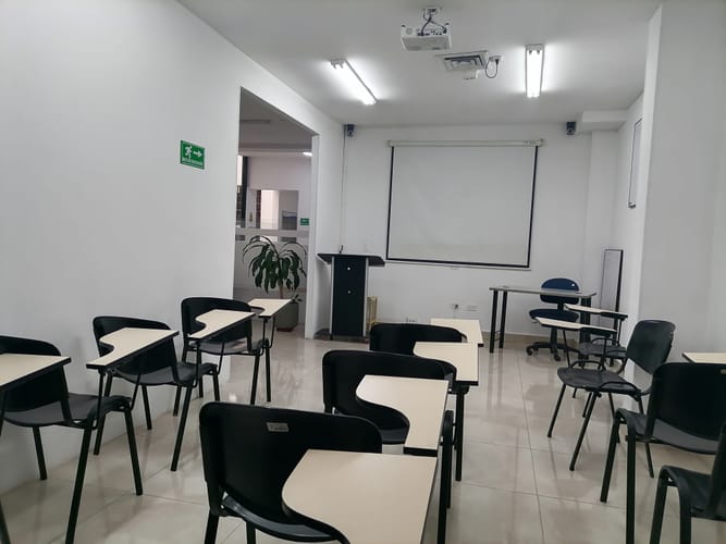 Edificio en venta en Versalles, Cali, 659 m² · foto 3 de 24