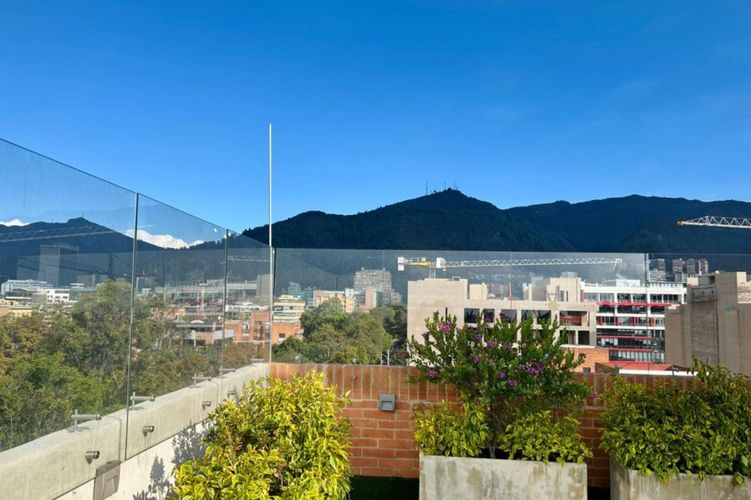 Apartamento de 1 alcoba en arriendo en Chico, Bogotá, 18 m² · foto 12 de 17