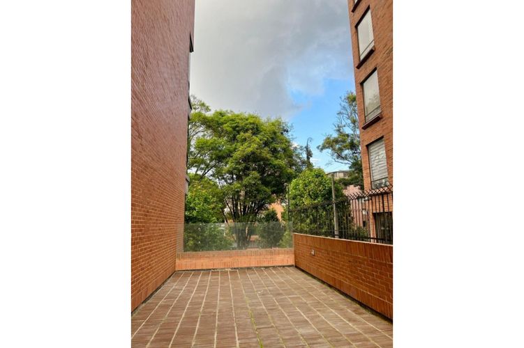 Apartamento de 1 alcoba en arriendo en Chico, Bogotá, 18 m² · foto 13 de 17