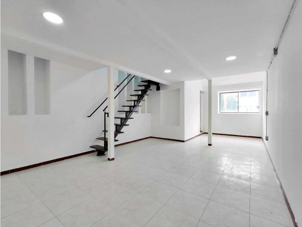 Office for rent in Otraparte, Envigado