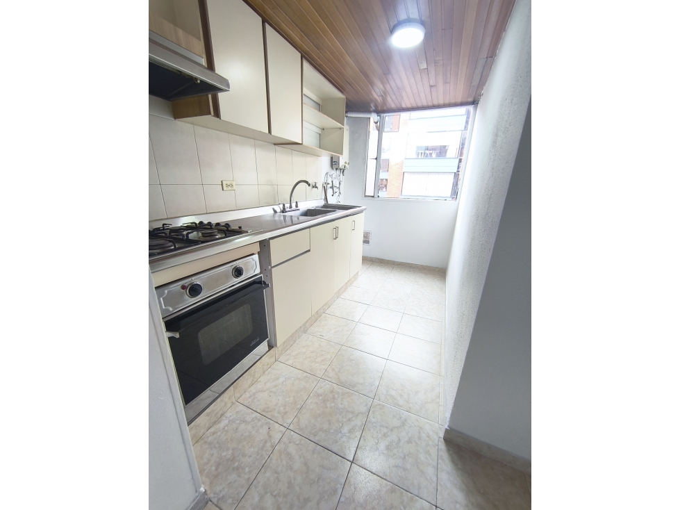 Apartamento en venta en Cedritos, Bogotá · foto 4 de 24