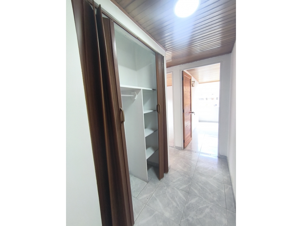 Apartamento en venta en Cedritos, Bogotá · foto 8 de 24