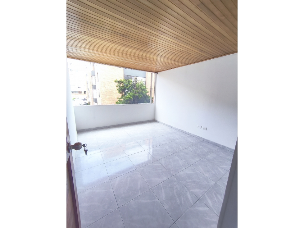 Apartamento en venta en Cedritos, Bogotá · foto 9 de 24